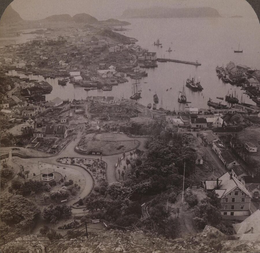 Ålesund following the 1904 fire
