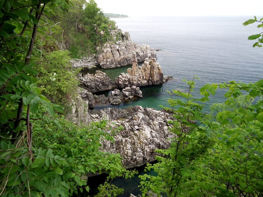 Helligdomsklipperne sanctuary cliffs on Bornholm