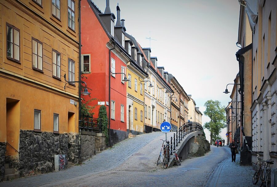 Brännkyrkagatan running east through central Södermalm