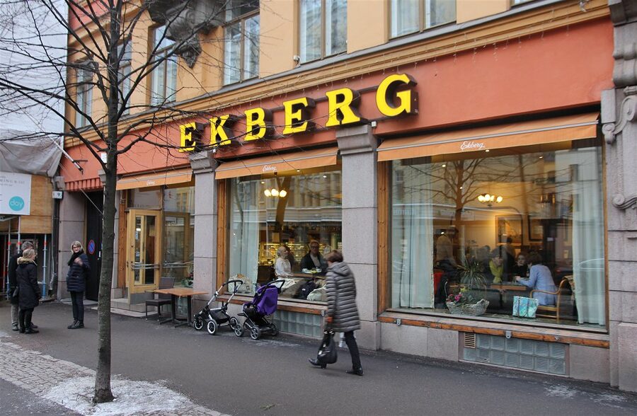 The exterior of Café Ekberg on Bulevardi 9, Helsinki's oldest bakery