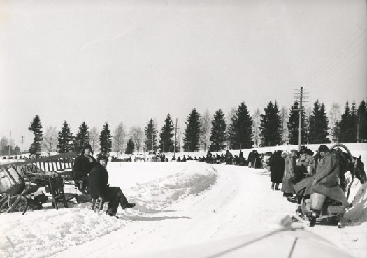 Evacuees from East Finland during the Winter War and Continuation War, mid-century photograph
