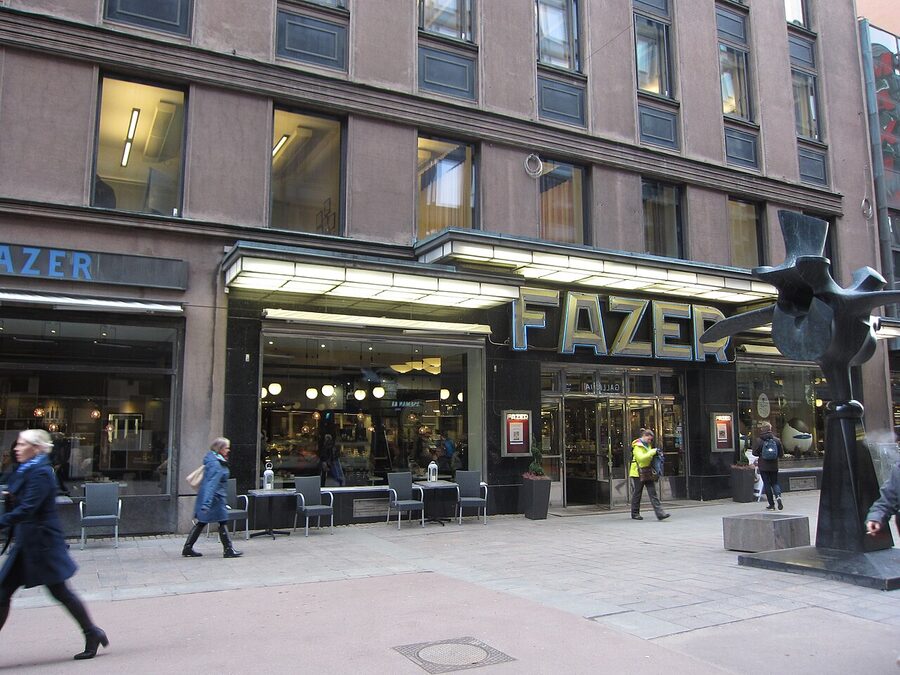 The interior of Karl Fazer Café on Kluuvikatu, the marble counter and bakery display