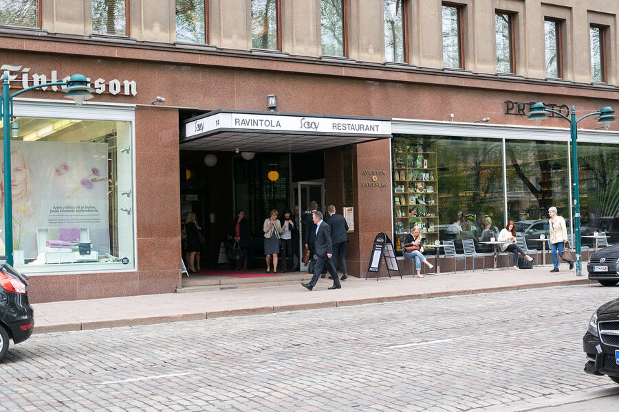 The exterior of Restaurant Savoy on Eteläesplanadi 14 in Helsinki