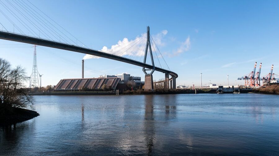 The cable-stayed Köhlbrandbrücke spanning the Elbe at the western harbour