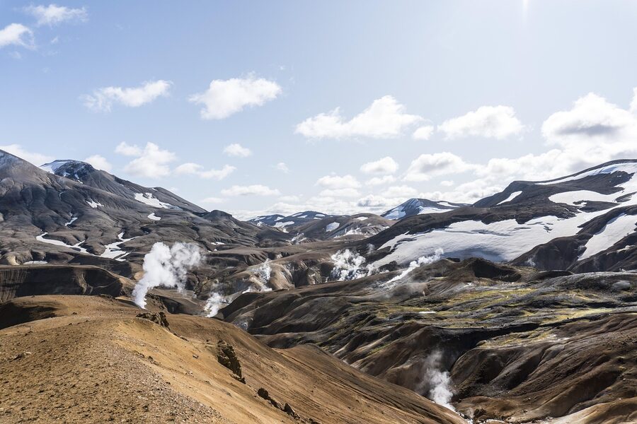 Steaming hot springs in the Kerlingarfjöll mountains in Iceland