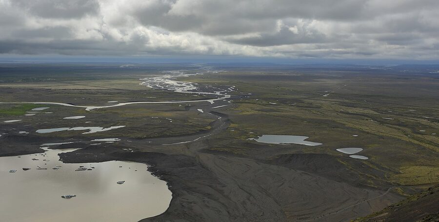 Skaftafell glacier tongue from Vatnajökull