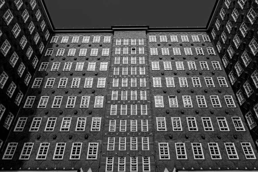 The brick patterned facade of the Sprinkenhof building