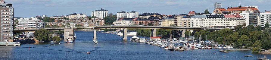 Liljeholmsbron panorama linking Hornstull to Liljeholmen