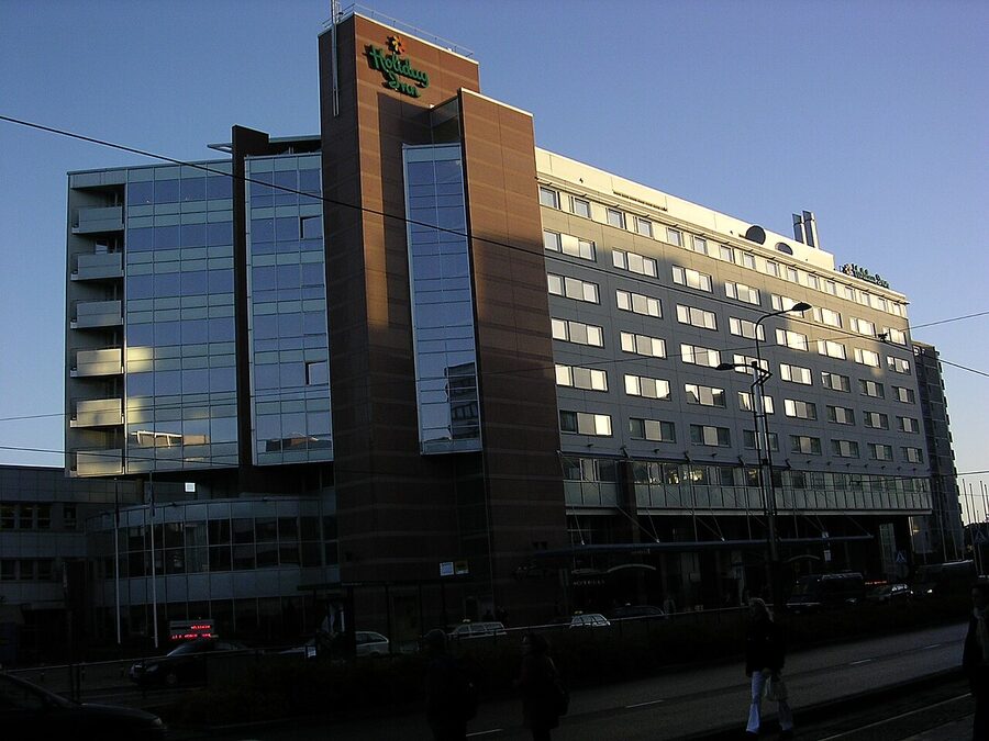 The Holiday Inn Pasila hotel front entrance