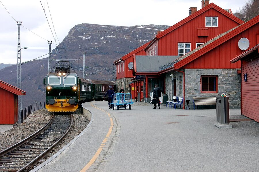 Myrdal Station with Flåmsbana train waiting on the lower platform