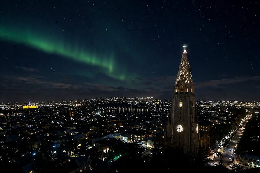 Northern Lights over Hallgrímskirkja in Reykjavík, Iceland
