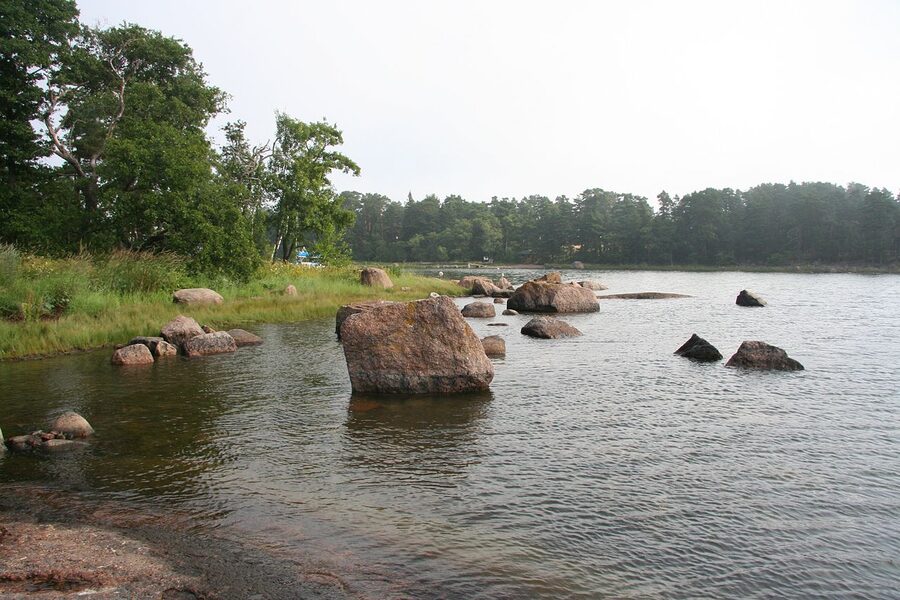 Pellinge archipelago stones and Baltic waters east of Porvoo, exposed granite and sparse pine