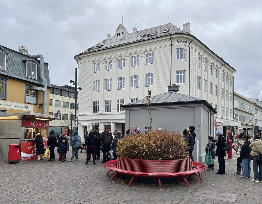 The Baejarins Beztu Pylsur hot dog stand in Reykjavik