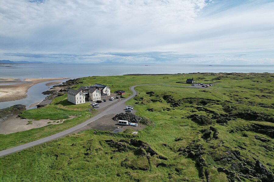 Búðir lava field and the wider plain around the church