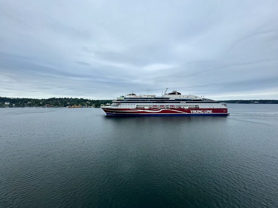 MS Viking Glory in Mariehamn