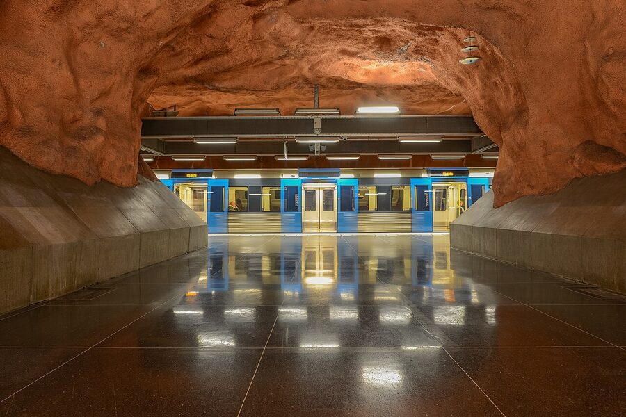 Rådhuset cave-like platform Stockholm