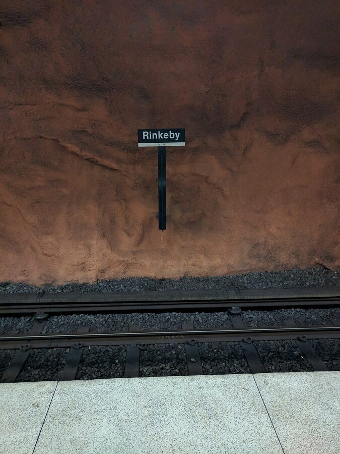 Rinkeby gold mosaic Stockholm metro