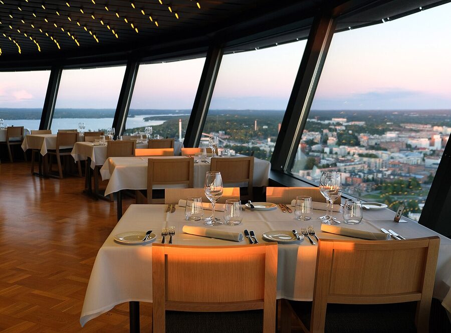 The revolving restaurant pod near the top of the Näsinneula tower
