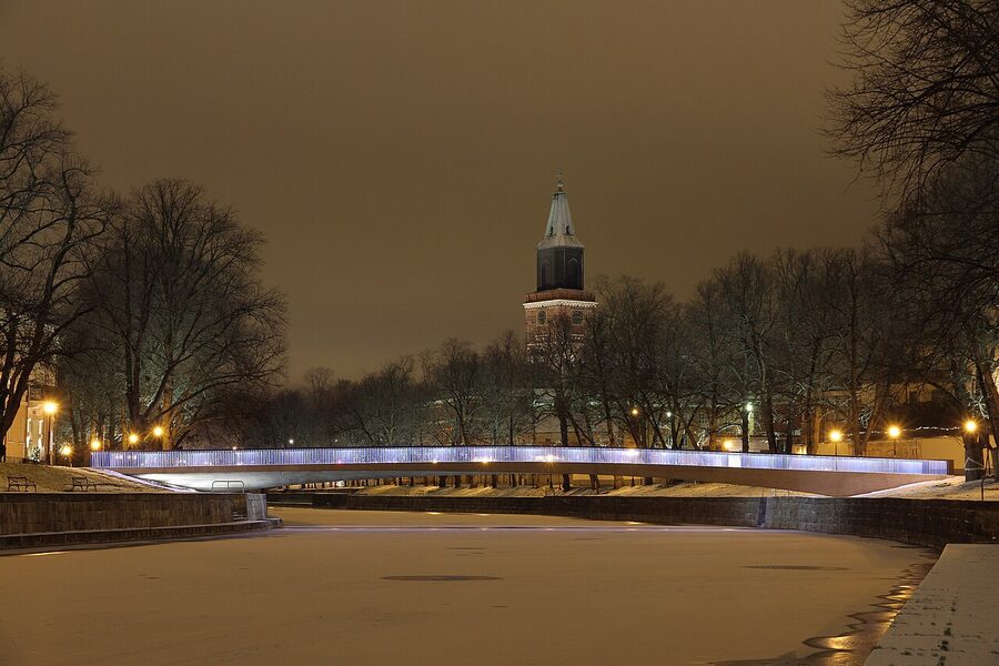 The Aurajoki river and Turku Cathedral seen from Itäinen Rantakatu