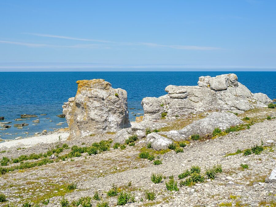 Langhammars raukar in summer light, Fårö