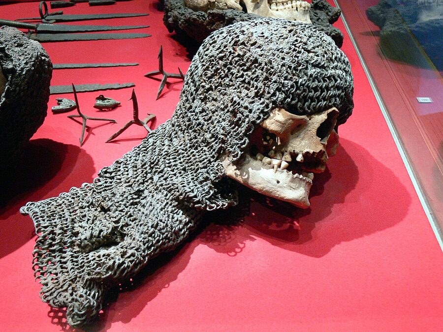 A skull with chain mail coif from the Battle of Visby on display at Gotland Museum