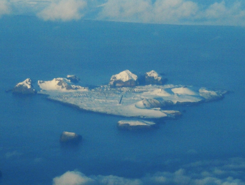 Heimaey from the air in winter
