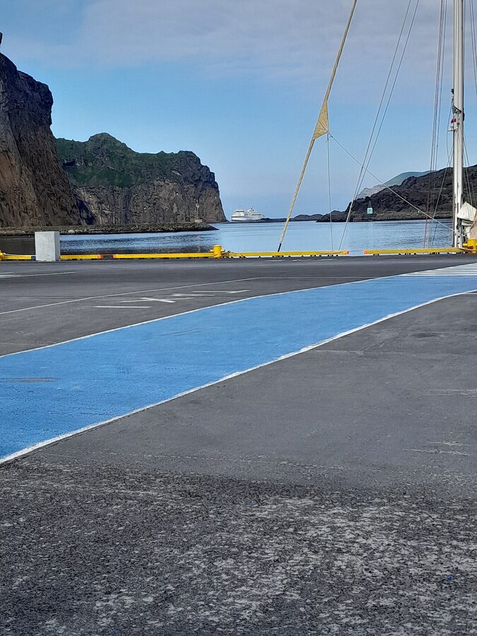 Herjólfur ferry departing Vestmannaeyjar
